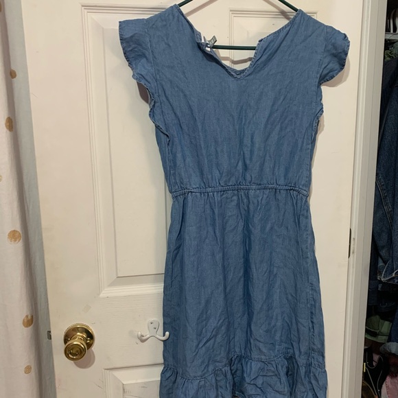 Old Navy Denim Ruffle Dress - Picture 5 of 5